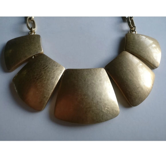Vintage KJL Kenneth Jay Lane Tribal "Gladiator" Statement Necklace Matte Gold - Picture 9 of 11